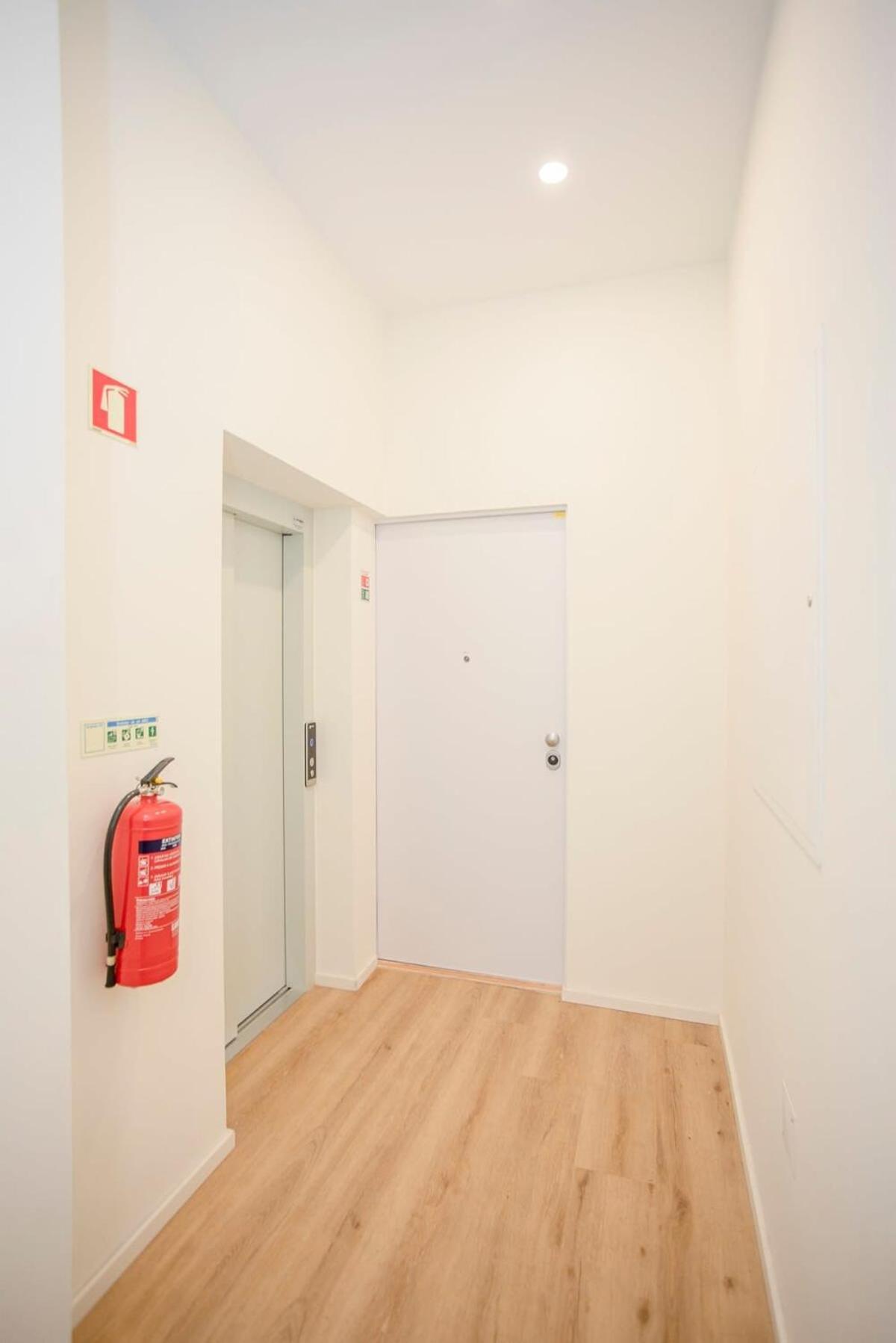 Liiiving In Porto - Sweet Sunlight Apartment Екстер'єр фото